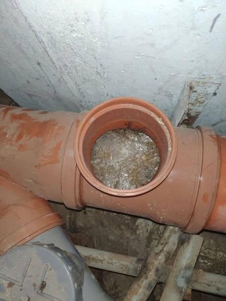 Чи можуть каналізаційні мережі замерзнути — роз’яснення «Київводоканалу»