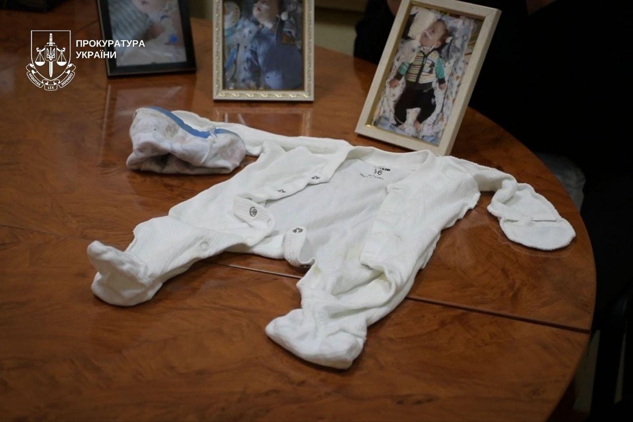 На Закарпатті немовля померло від пологової травми через непрофесійність лікарки