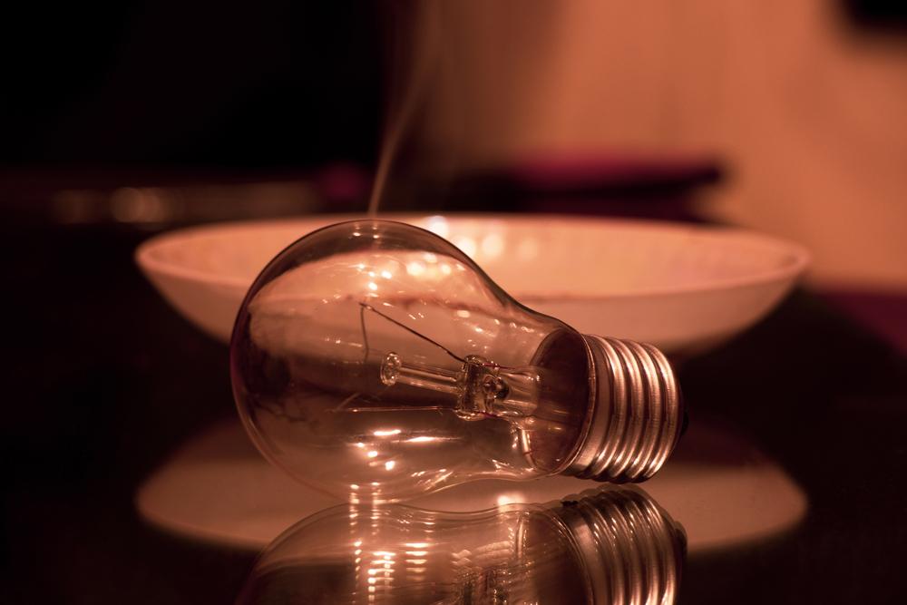 Славутич – без світла через ворожий обстріл: у місті працюють Пункти незламності