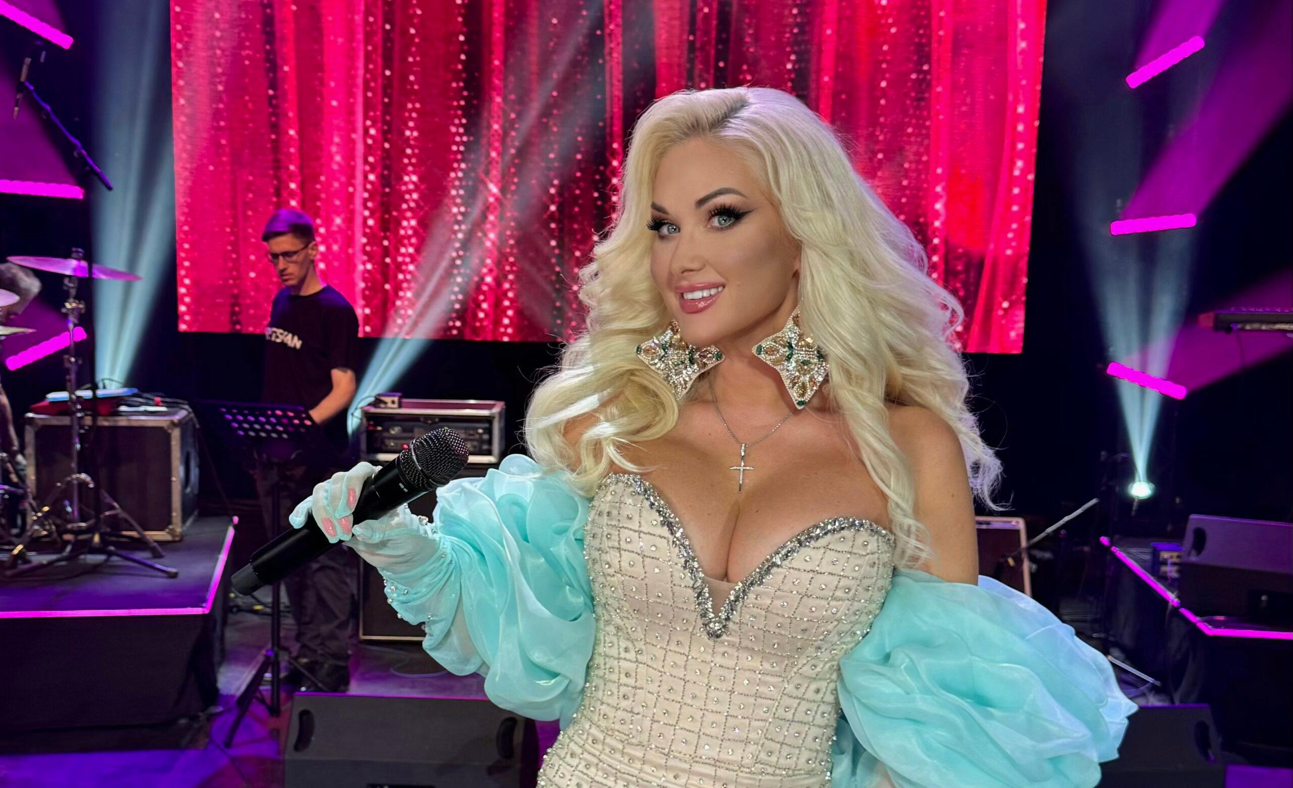 “Комендантська година для почуттів”: Катерина Бужинська заспівала про любовний трикутник