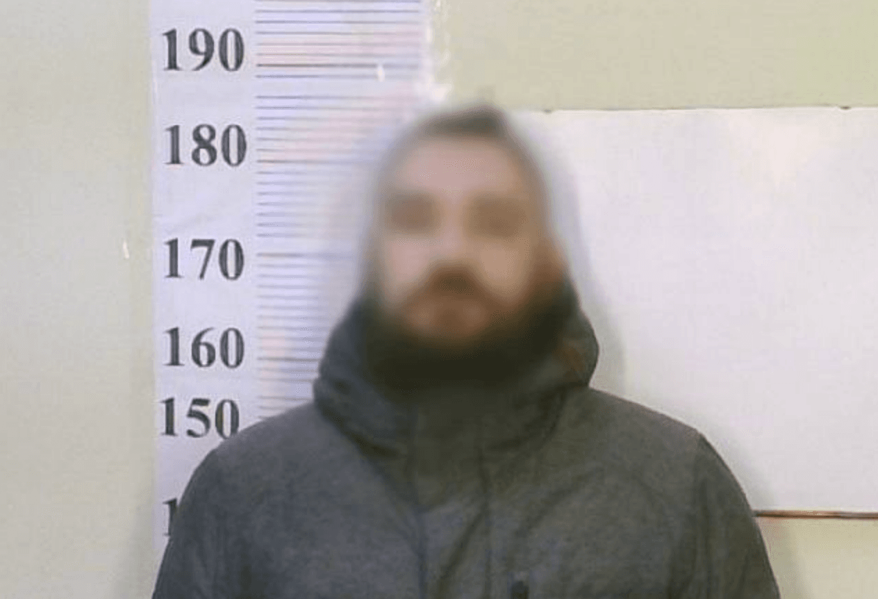 На Троєщині пасажир понівечив обличчя водію трамвая через прохання вийти на кінцевій 