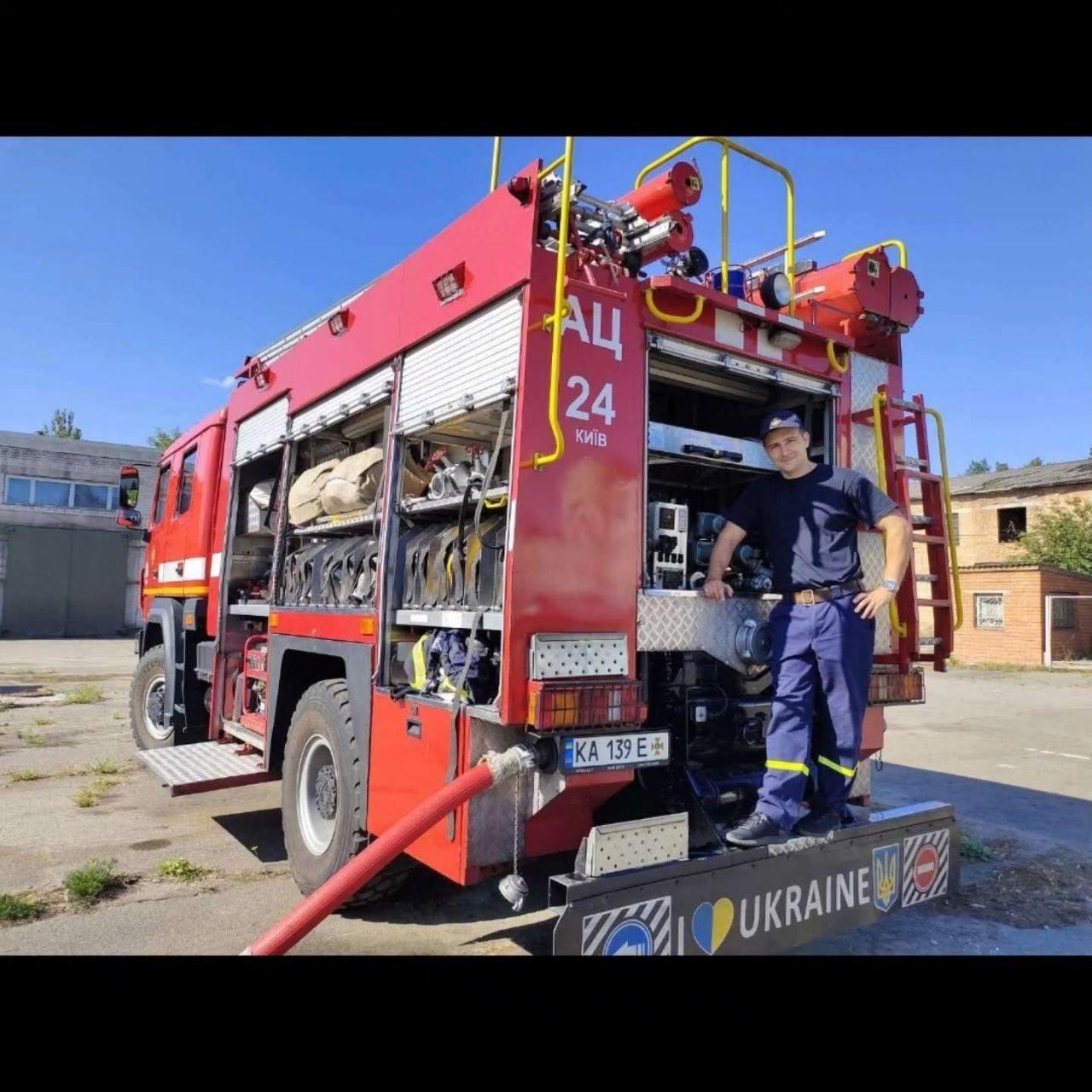 Рятувальник, поранений під час атаки на Київ, відновлюється після 26 днів у комі і двох зупинок серця