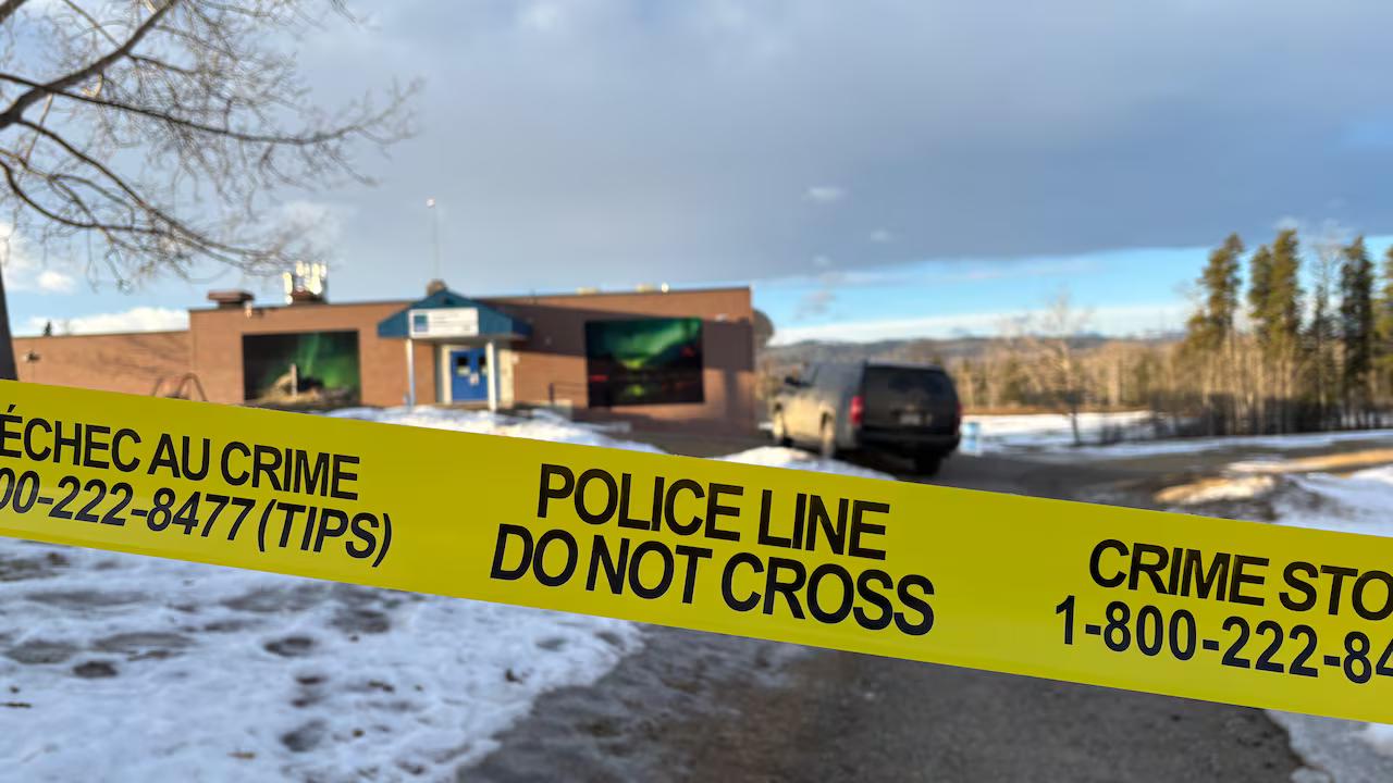 Канада в шоці після стрілянини в середній школі в Тумблер-Ридж: 9 загиблих, 27 поранених