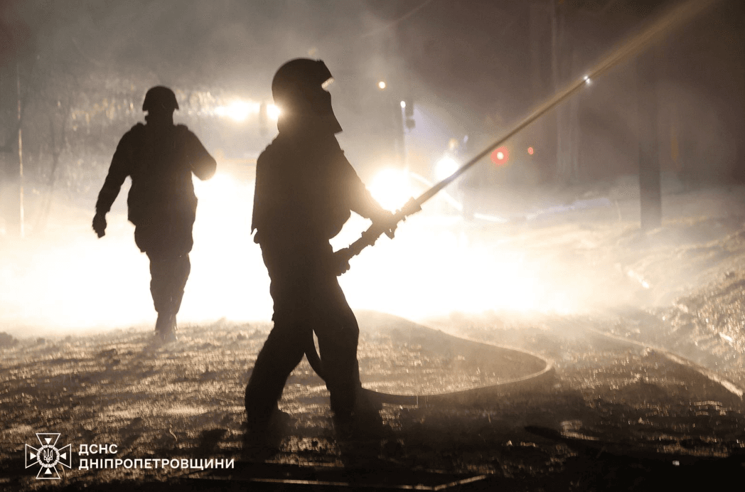 Двоє дітей і двоє дорослих постраждали внаслідок обстрілу Дніпра