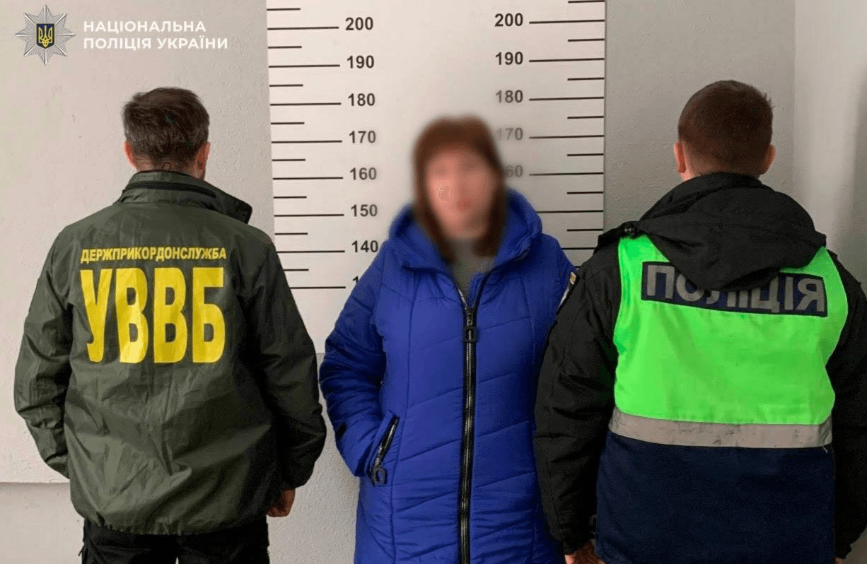 Киянка незаконно передала іноземному подружжю новонароджену дівчинку