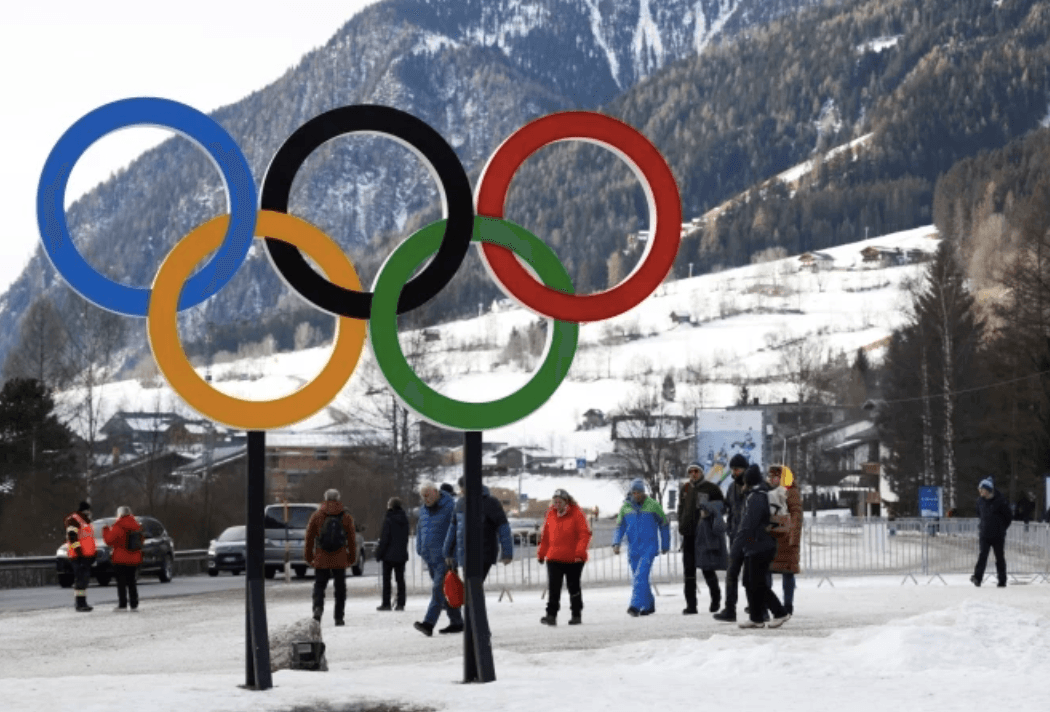 Історичний фінал у жіночому бігейрі та українські стрибуни з трампліна у суперкоманді – 10-й день Олімпіади-2026