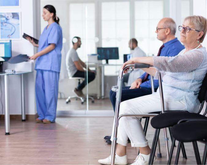 Клініка Добробут, лабораторії Діла та Сінево у лідерах: пацієнти дали заробити приватним медикам за рік 17,91 млрд грн