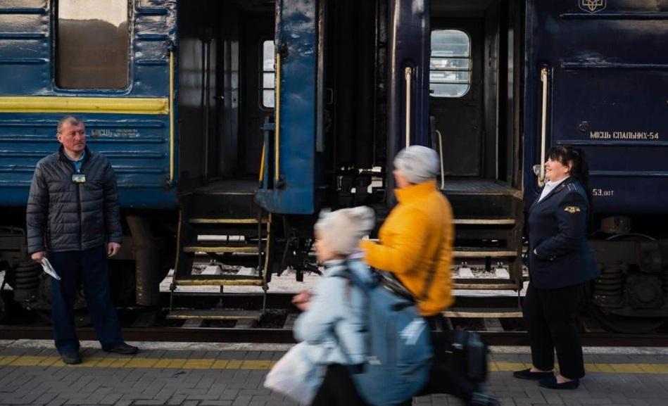 Укрзалізниця вводить гнучкі ціни на квитки у преміум-вагони