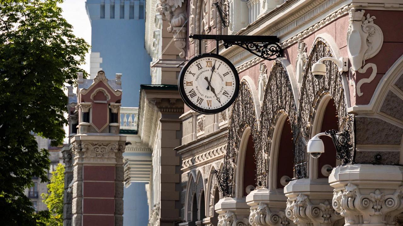 Нацбанк змінив підхід до фінмоніторингу політично значущих осіб