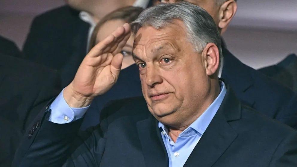 Орбан відмовився від депутатського мандату