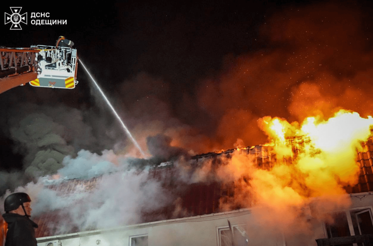 Росіяни атакували Одесу: є загиблі та постраждалі