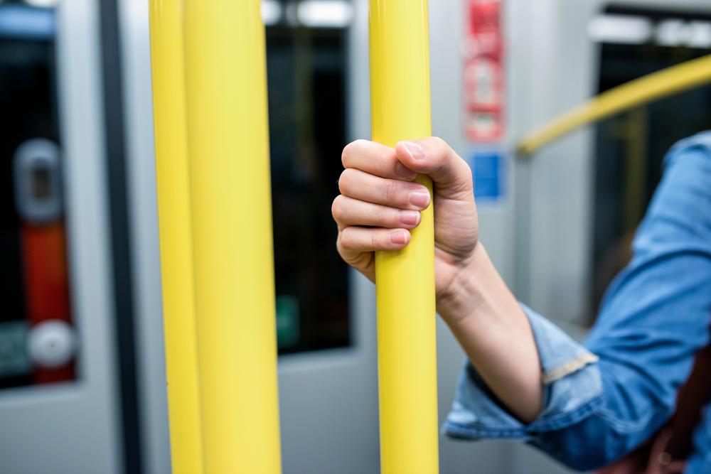 Деякі автобуси на лівому березі сьогодні змінили маршрути