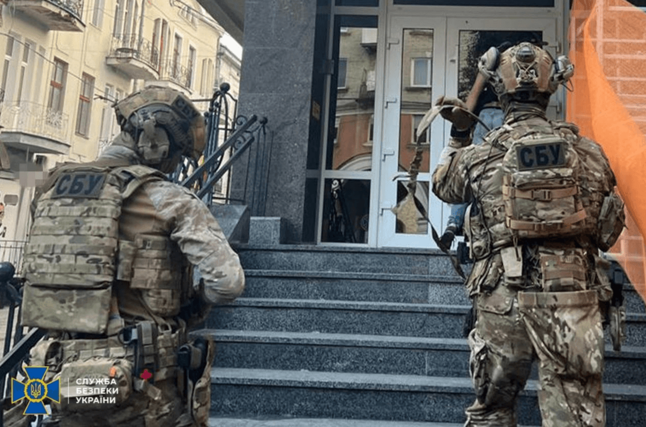 Викриті керівники обласних підрозділів поліції, які «кришували» порноофіси