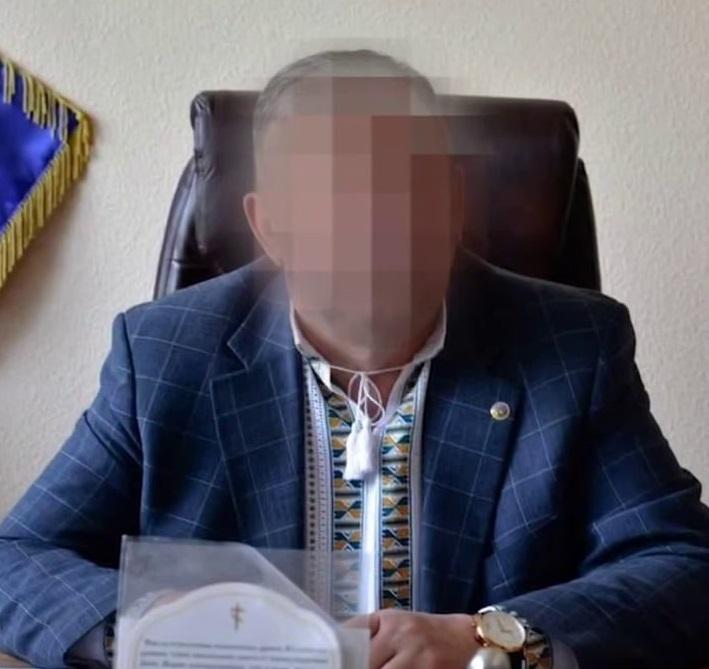 Голову громади на Київщині підозрюють у системному одержанні хабарів «за вирішення питань»