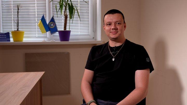 «Вже краще загинути, тільки не туди»: патрульний розповів про 2,5 роки катувань у російському полоні