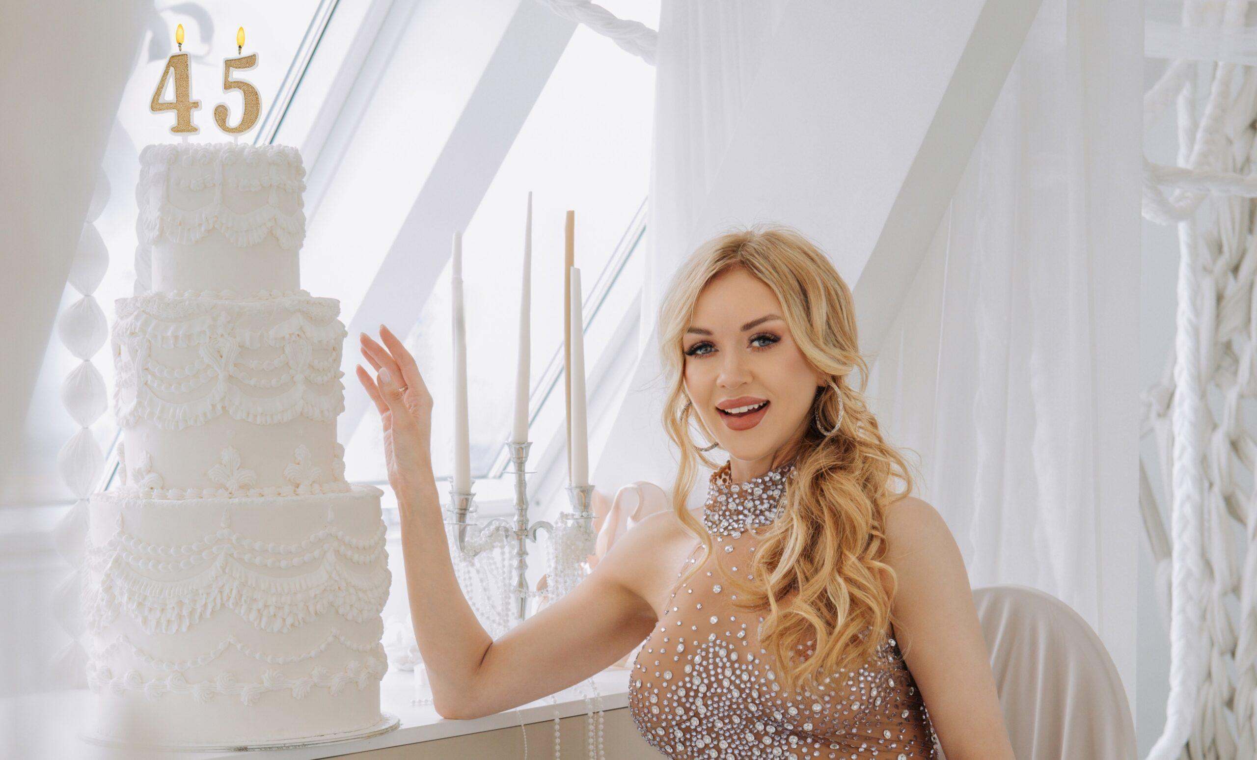 На 25 років на сцені та Дня народження Наталія Валевська зняла кліп у Добропарку