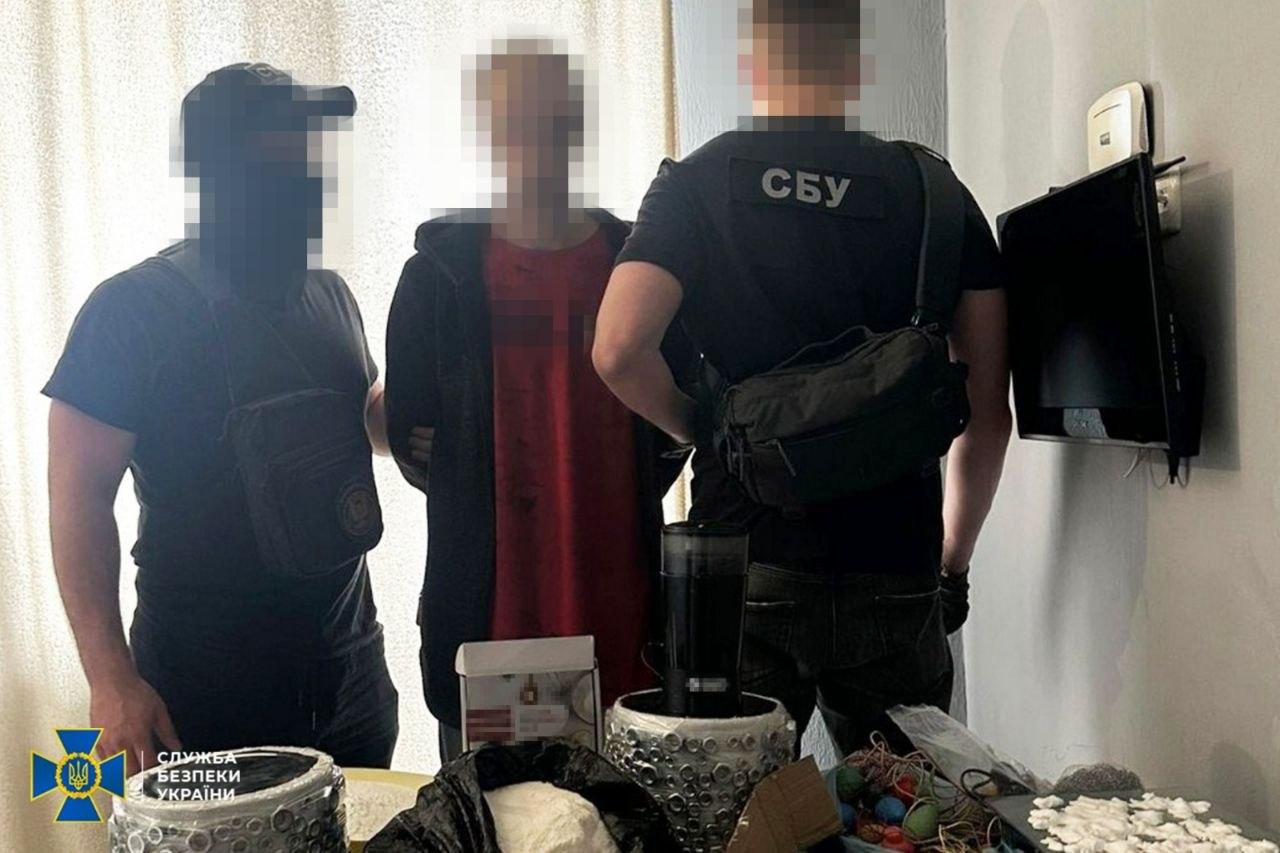 Молодик виготовив 12 кг вибухівки для терактів у Харкові