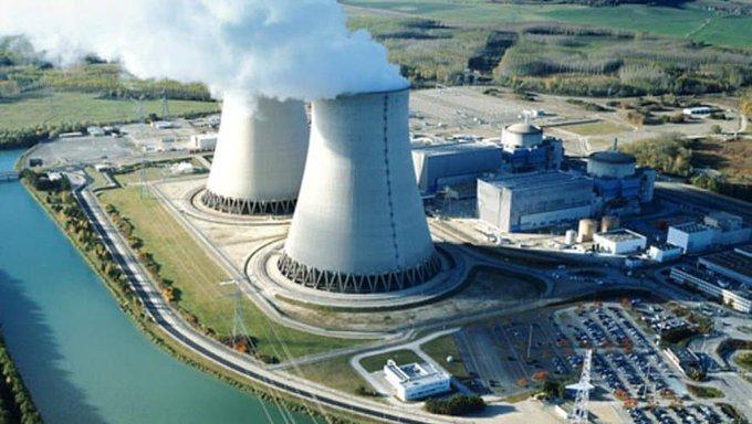 У Франції через екстремальну спеку зупинили два ядерні реактори