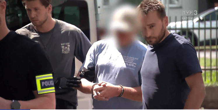 У Польщі чоловіку висунули звинувачення за напад на українок в автобусі