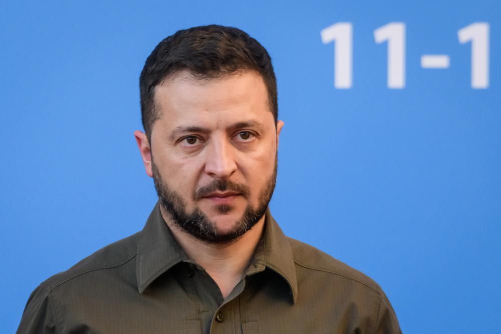 Проблема в діалозі тривала місяці: Зеленський прокоментував звільнення Федорова та Сирського