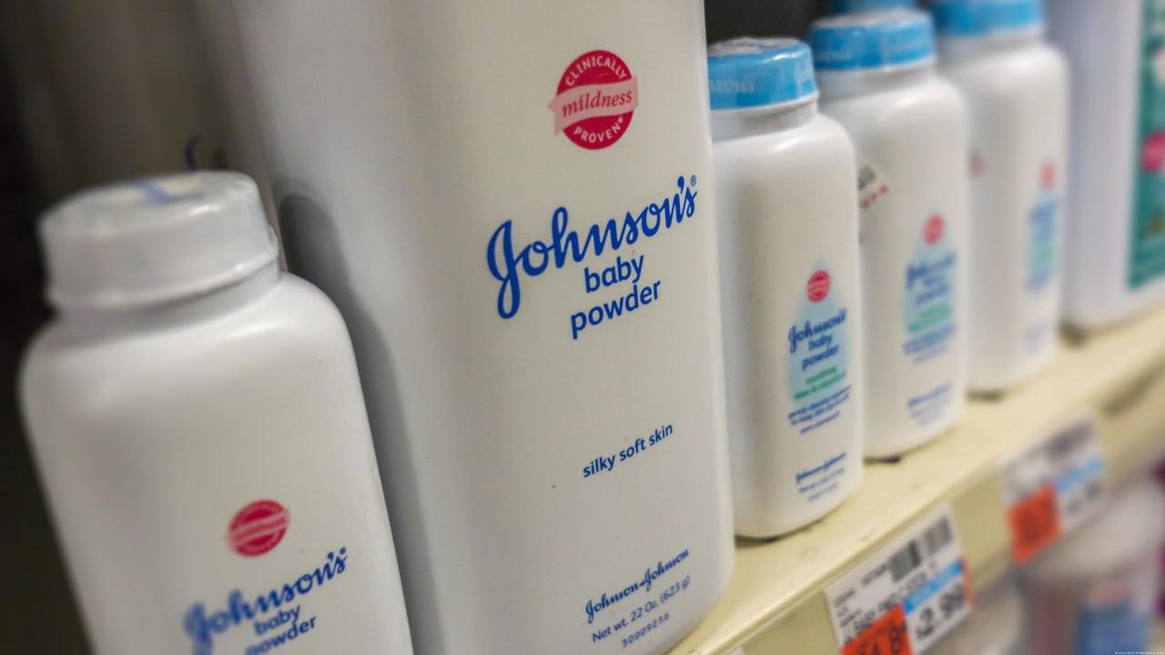 Johnson & Johnson готова виплатити 5,5 млрд доларів через дитячу присипку та інформацію про рак
