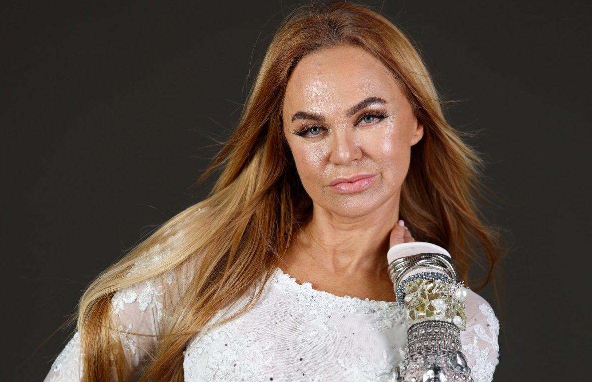 «Я люблю і тебе, і його»: OKSANA VOYAGE поділилась шокуючою історією, що надихнула на створення пісні