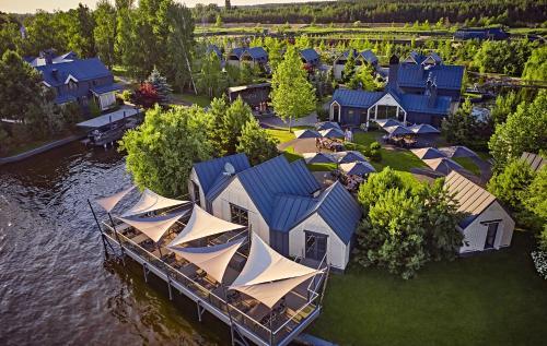 Куди поїхати на відпочинок біля води неподалік Києва