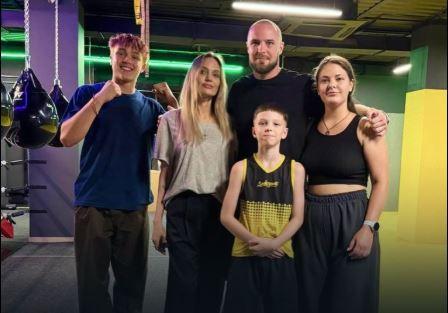 Анджеліна Джолі завітала до боксерського клубу Spadkoyemets у Харкові