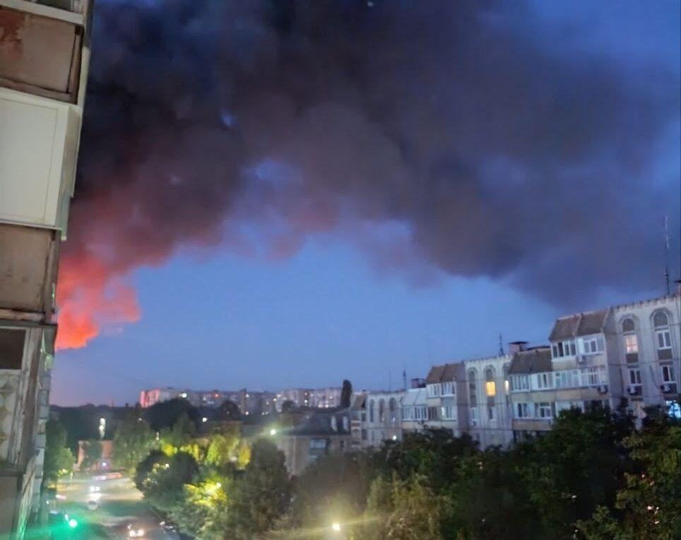 У передмісті Києва – двоє загиблих, у Білій Церкві горить підприємство
