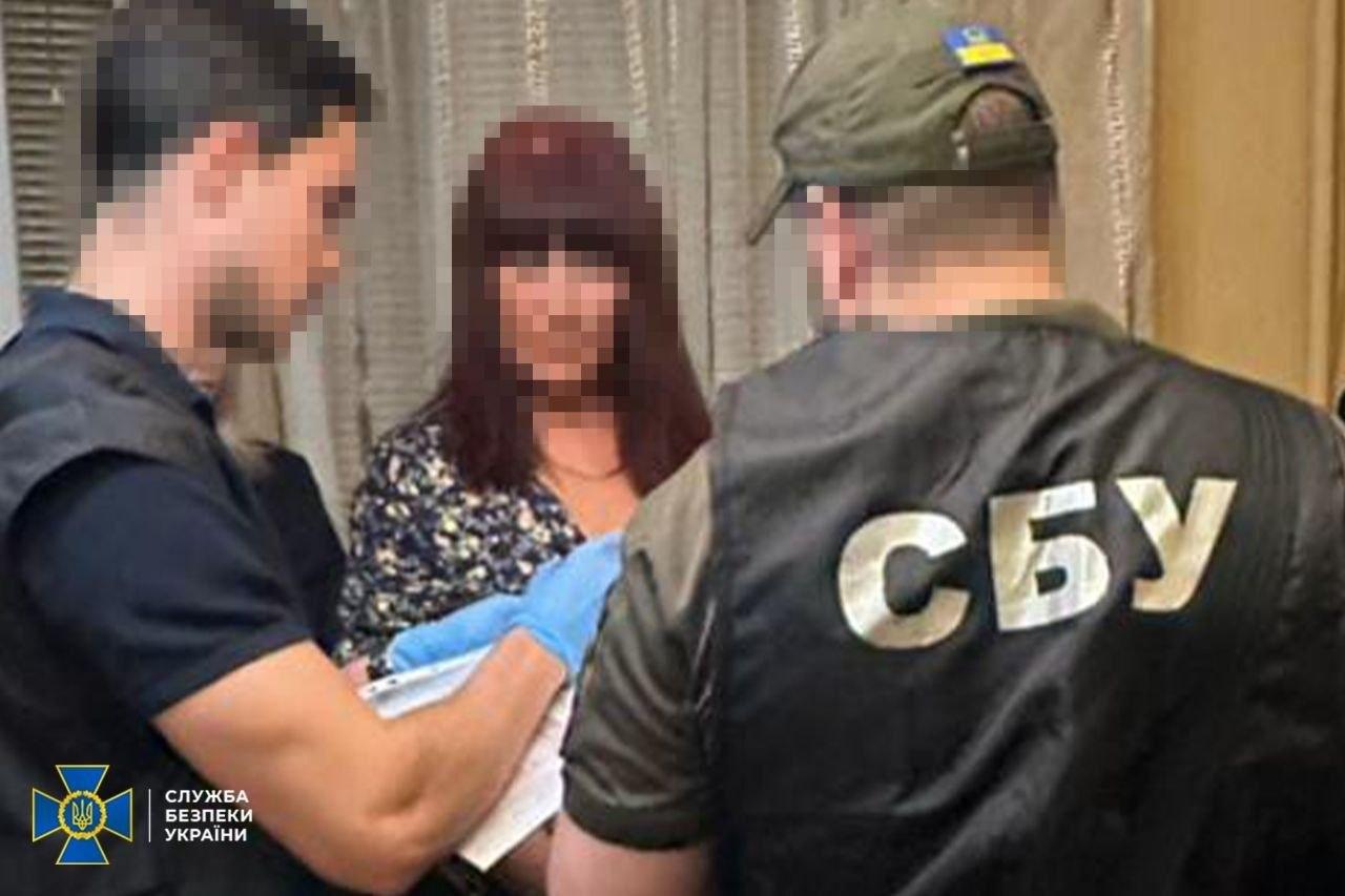 У Луганській ОВА викрили схему на 5 млн грн: затримали керівника департаменту та його заступника