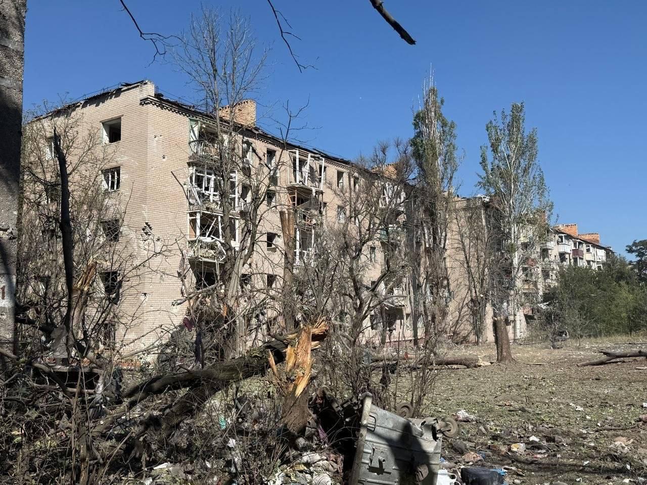 РФ скинула 6 авіабомб Краматорськ: серед поранених – немовля (відео)