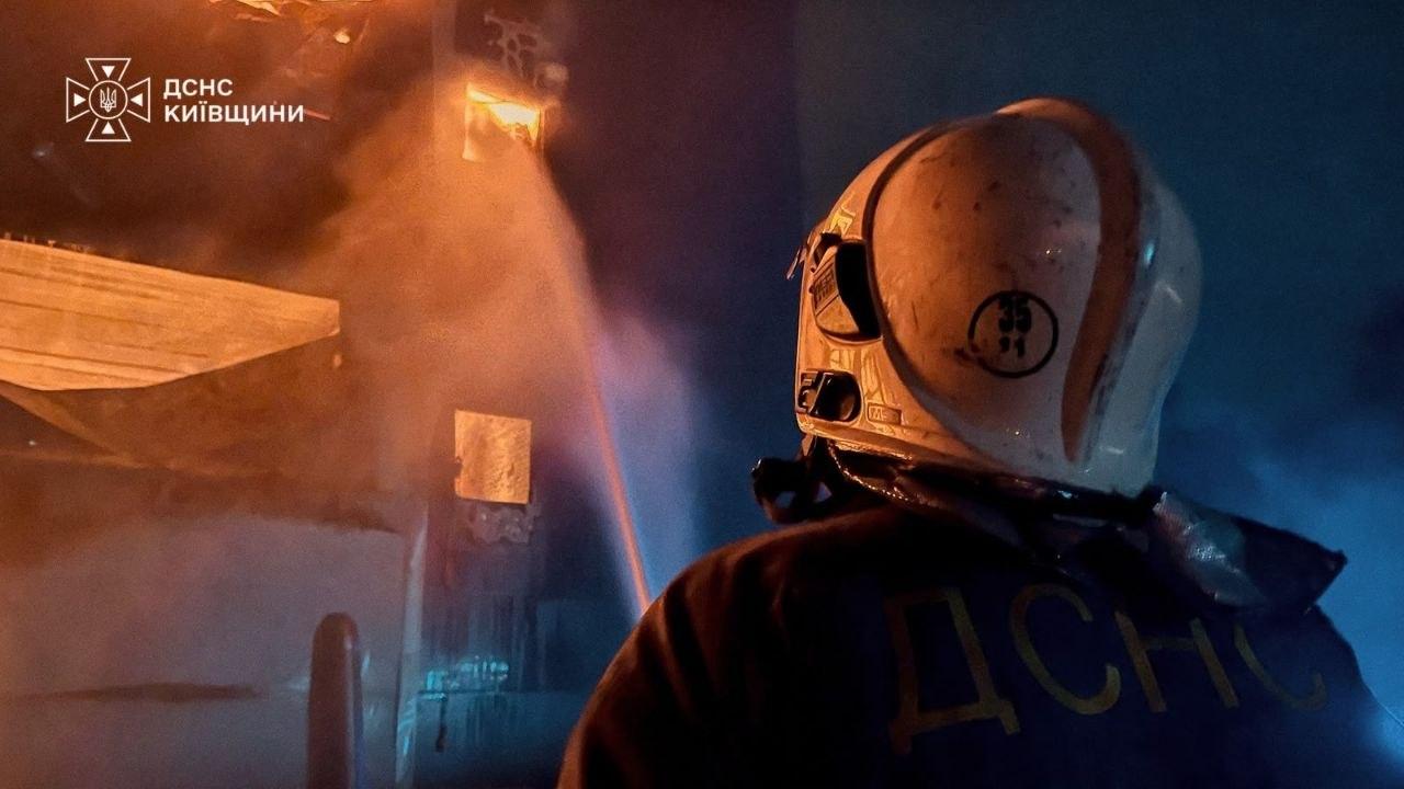 Росіяни атакували склади у Бучанському районі