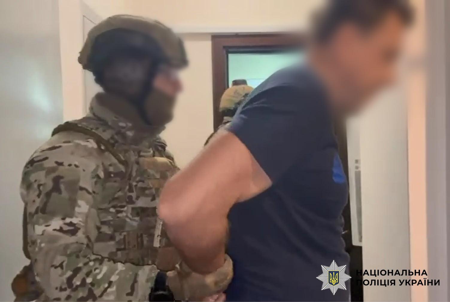 Зробили ін’єкцію та силоміць посадили в авто: у Києві викрали ветерана заради $75 тисяч