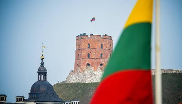 Литовські волонтери зібрали €1,3 млн на дрони-перехоплювачі для України та Литви
