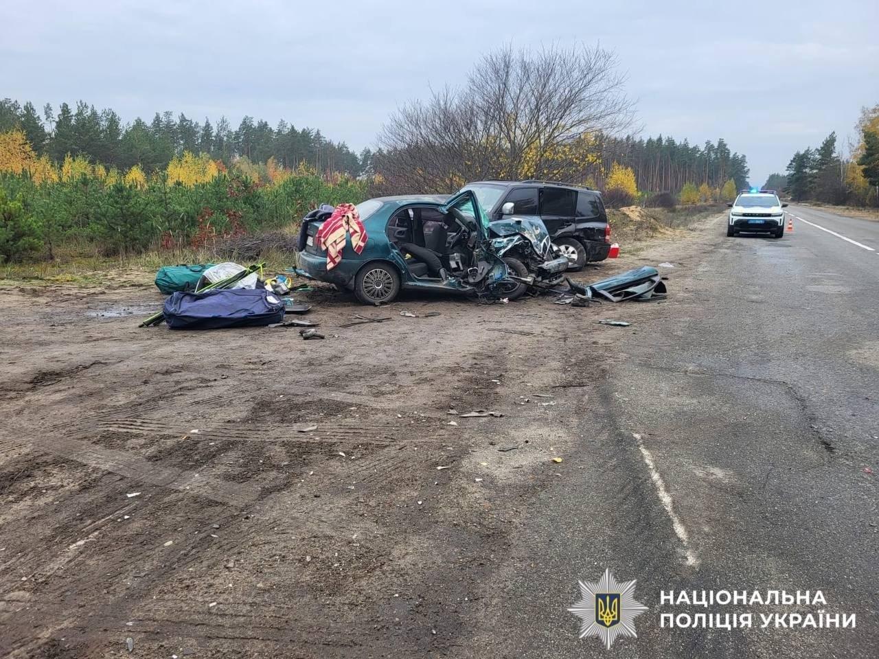Обгін завершився зіткненням: на Вишгородщині госпіталізували трьох людей