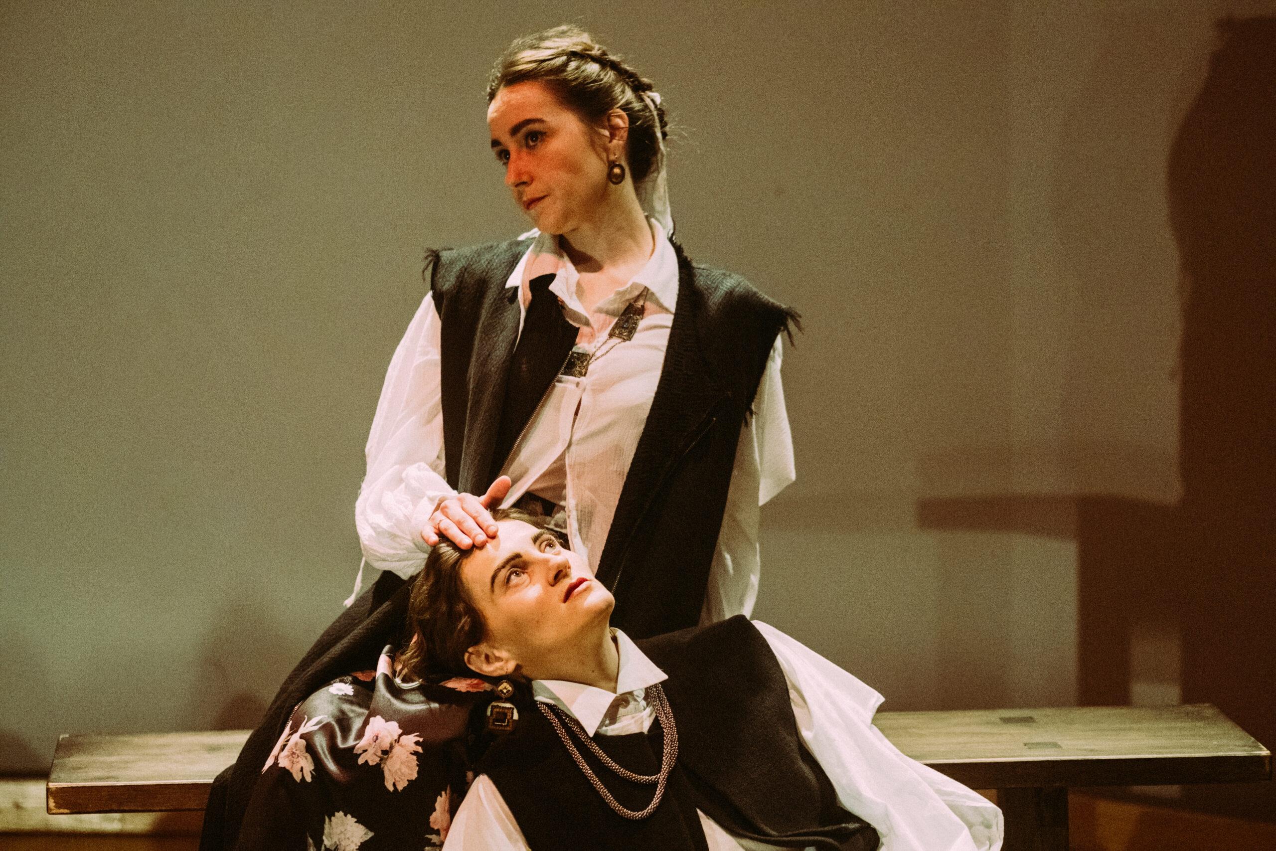 Голоси роду, що звучать сьогодні: у столиці у виставі “Земля-Пісня” заспіває акторка Наталія Половинка